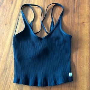 Vuori ribbed crop tank